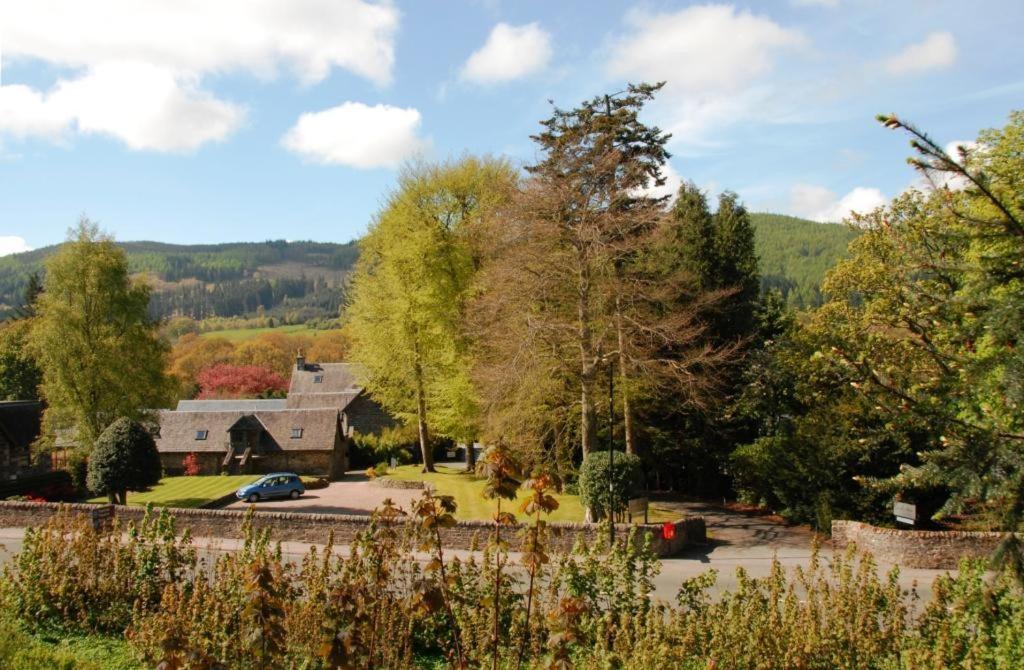 Craigatin House & Courtyard Pensionat Pitlochry Eksteriør billede